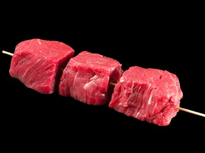 Szaszłyk z polędwicy - szaszłyk z główek i końcówek